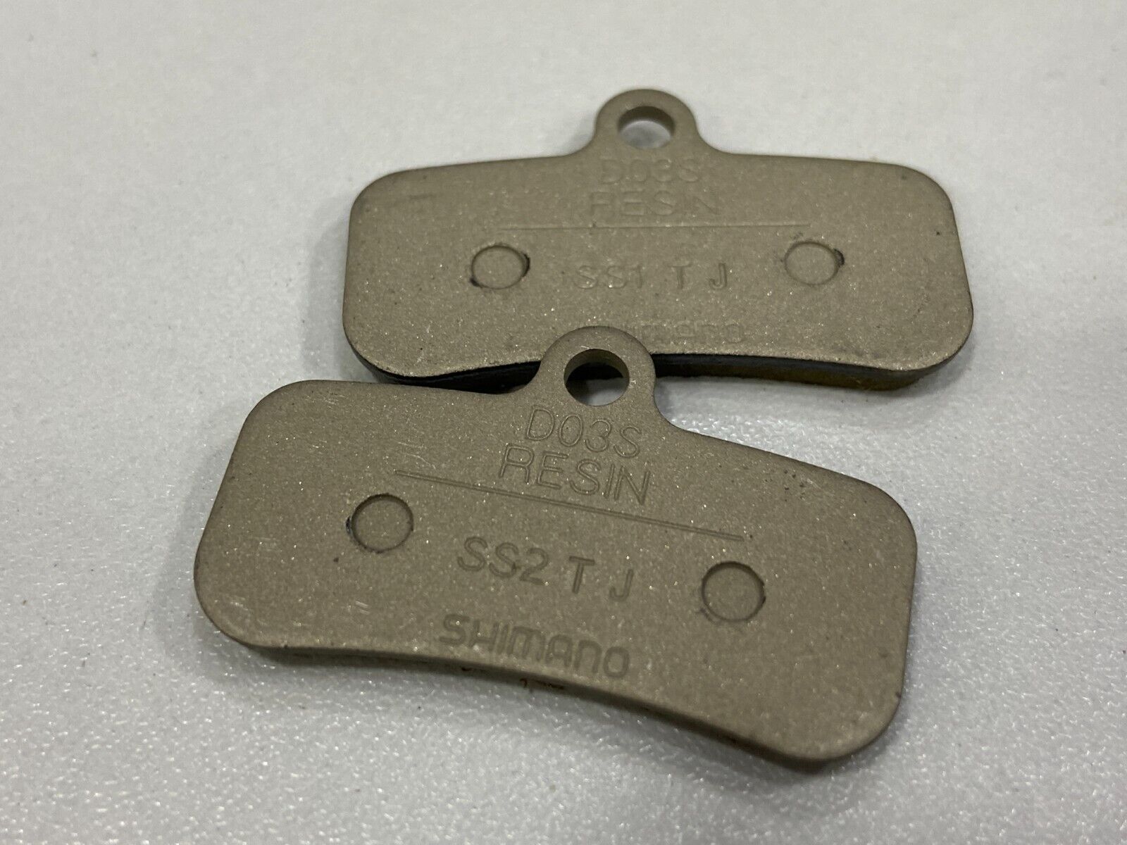 Shimano D03S Resin Disc Brake Pads – For M820 M810 M640 M8120 M8020 M7120 M6120 - Fresh Stock Dated February 2026