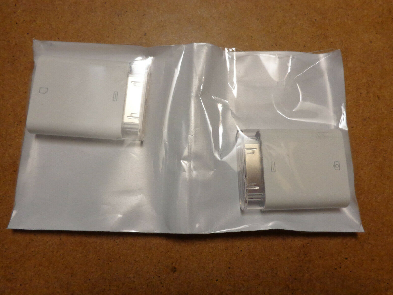 Apple iPad Camera Connection Kit A1362 A1358 - Fresh Stock Dated February 2026