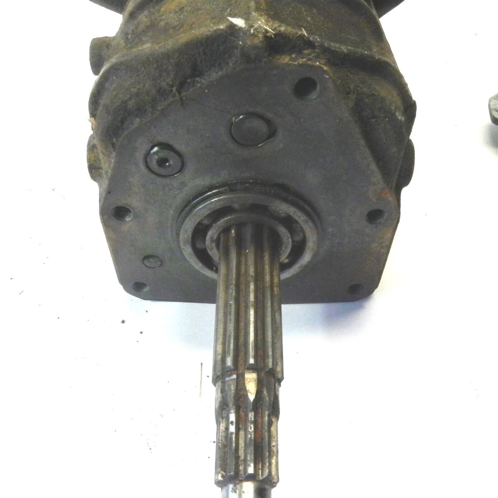 FJ 40 TOYOTA LAND CRUISER TRANSMISSION CORE LOOKS NICE SOLD AS IS CORE VINTAGE - Fresh Stock Dated February 2026