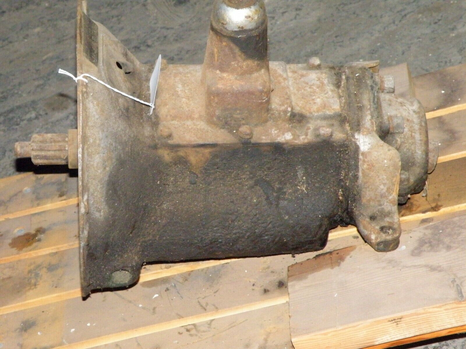 1932 1933 1934 Ford Transmission 3 Speed 18-637393 - Fresh Stock Dated February 2026