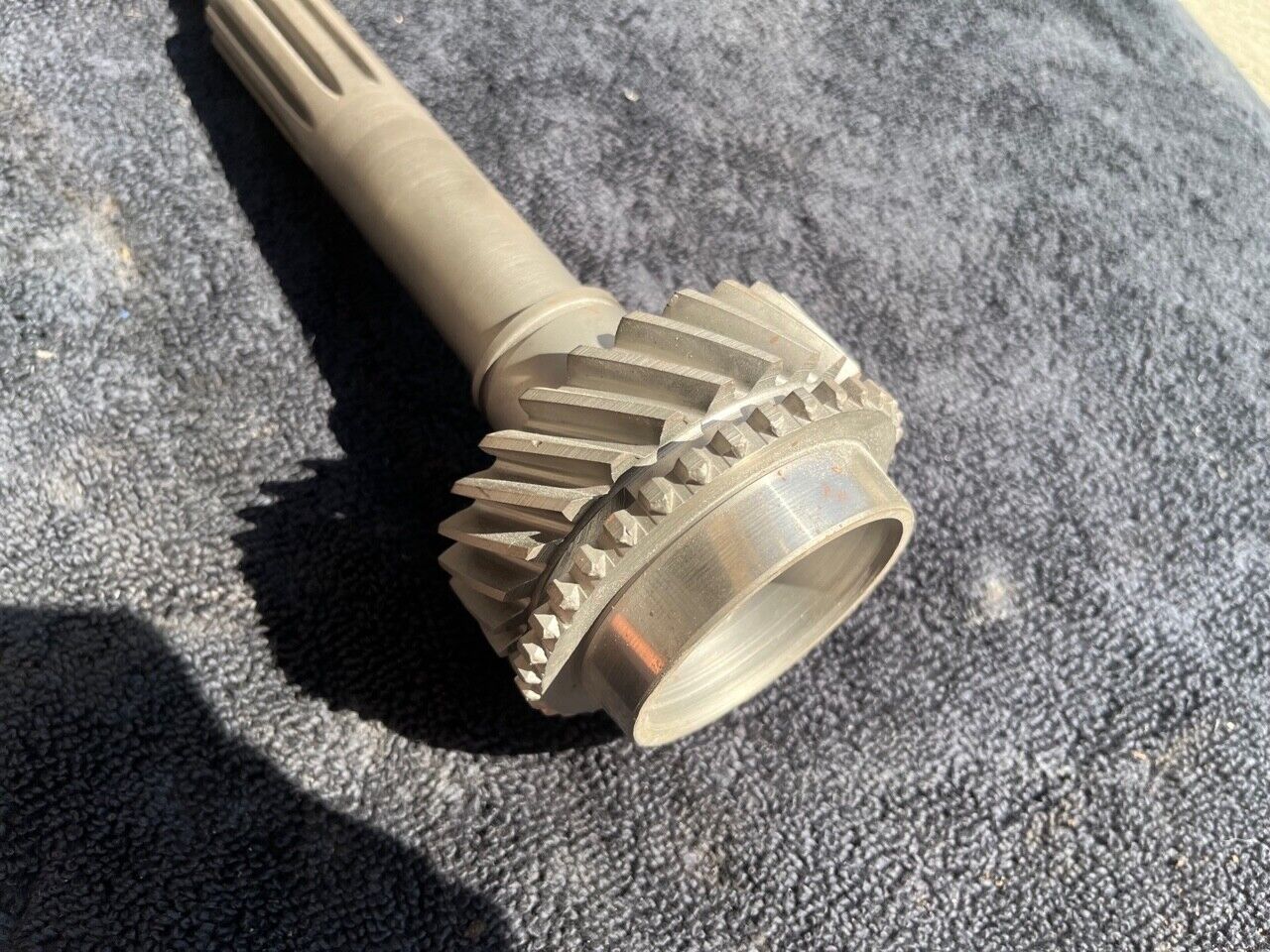 Rare Studebaker Borg Warner T10 4 Speed Input Shaft 25 Tooth 2.54 Wide Ratio - Fresh Stock Dated February 2026