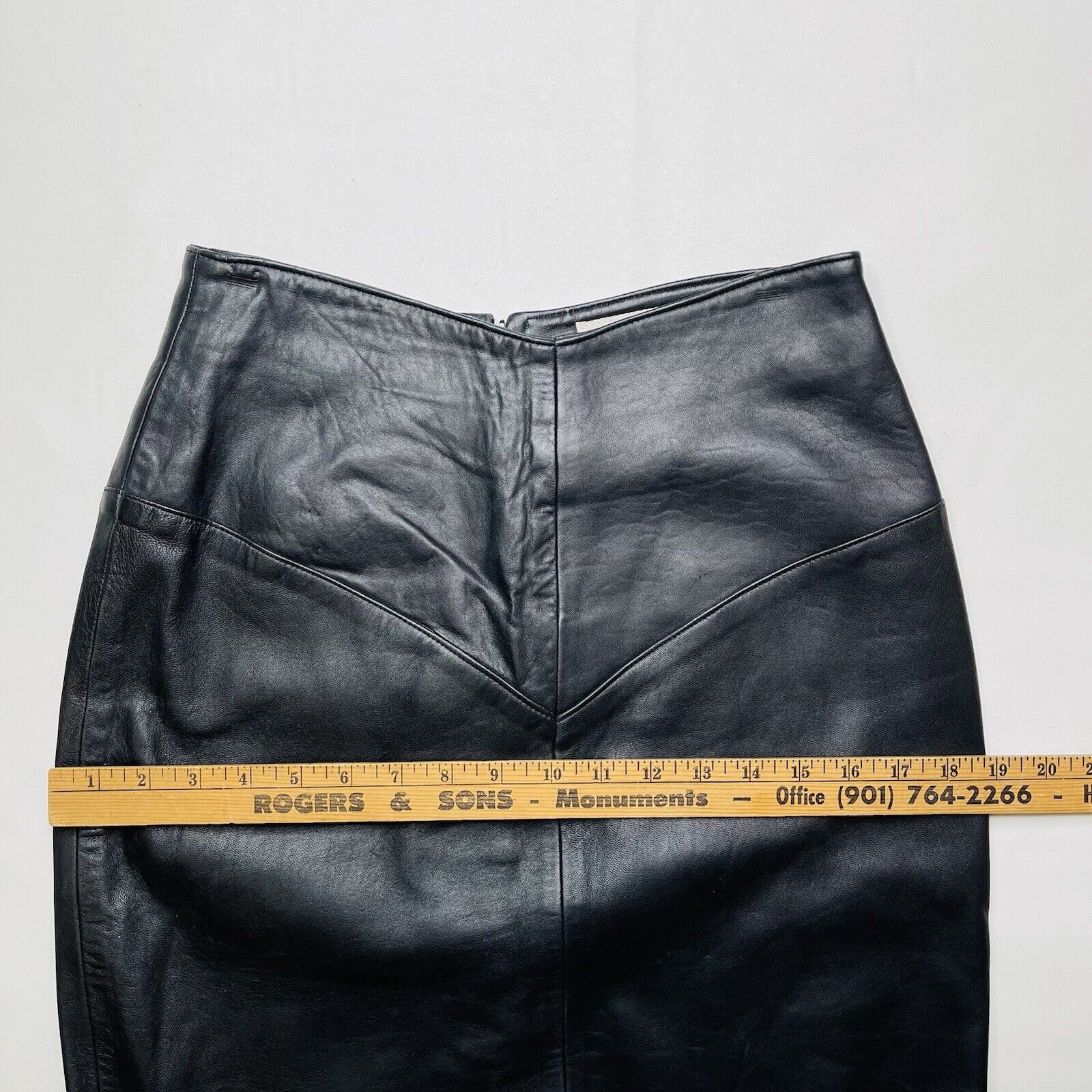 VINTAGE Evan Arpelli leather skirt size 10 lined FLAWED long black women classic - Fresh Stock Dated March 2026