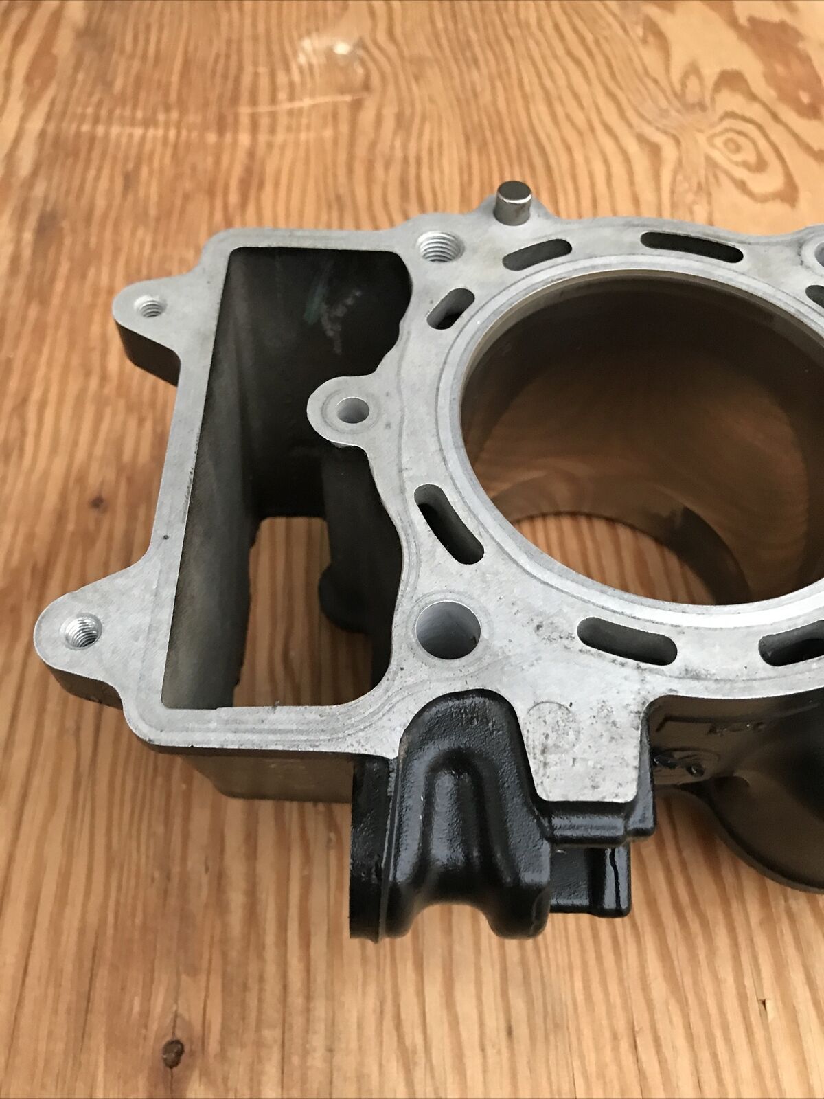 KAWASAKI VERSYS 650 2007-2013 ENGINE CYLINDER PART # 11005-0082 - Fresh Stock Dated February 2026