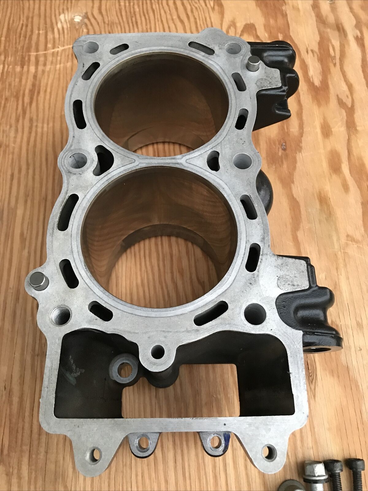 KAWASAKI VERSYS 650 2007-2013 ENGINE CYLINDER PART # 11005-0082 - Fresh Stock Dated February 2026