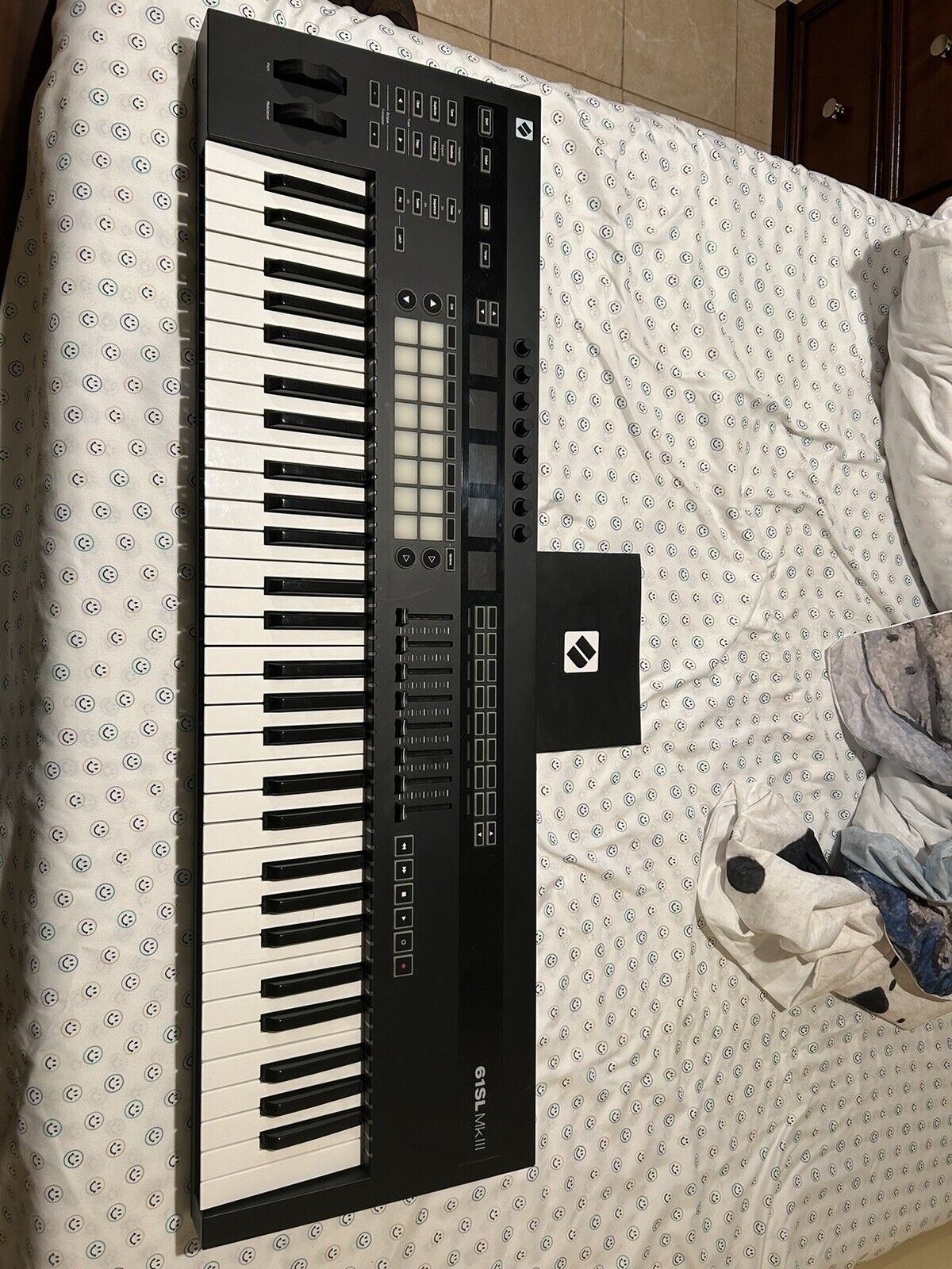 Novation 61SL MkIII, Midi & CV equipped Keyboard Control 8 Track Sequencer - Fresh Stock Dated February 2026