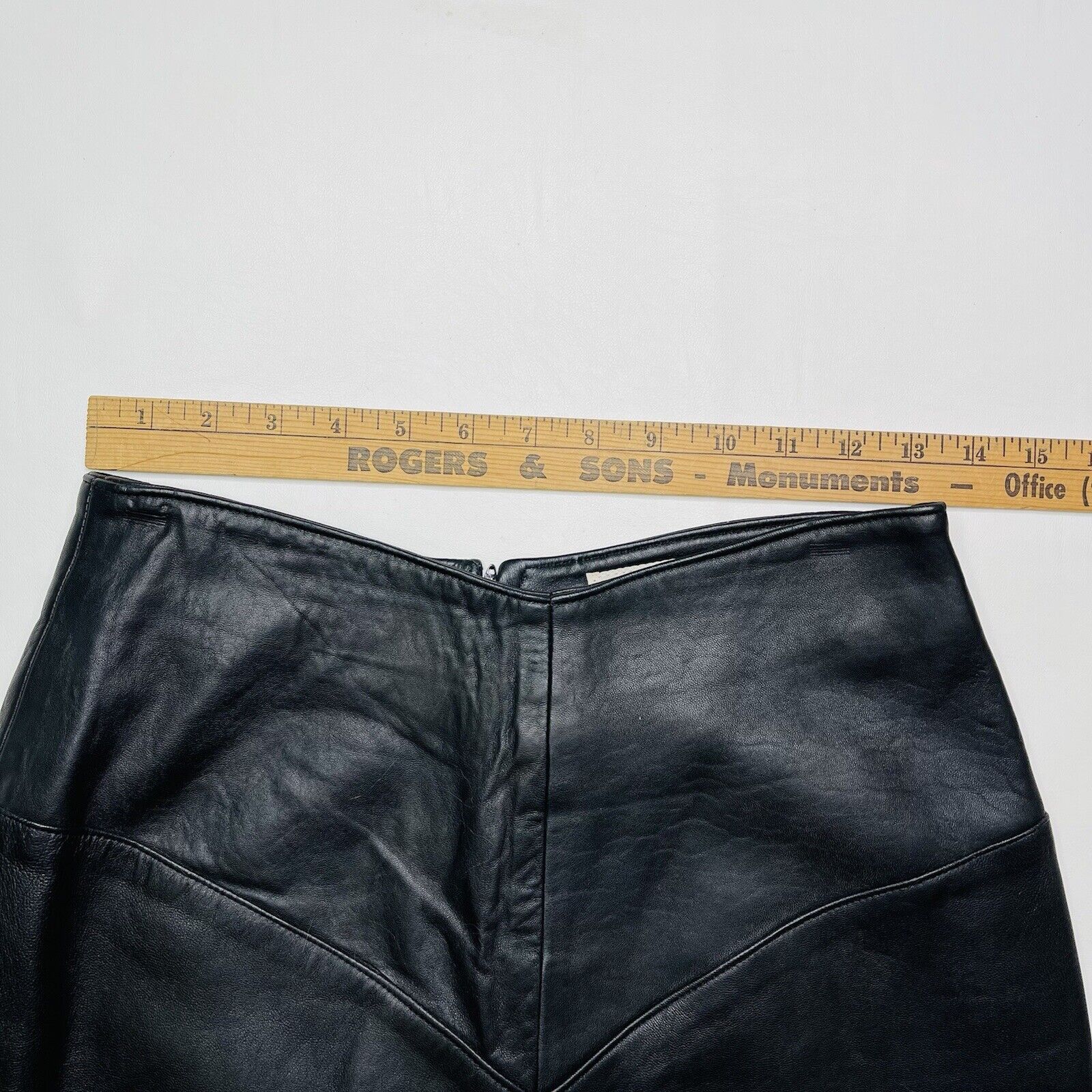 VINTAGE Evan Arpelli leather skirt size 10 lined FLAWED long black women classic - Fresh Stock Dated March 2026