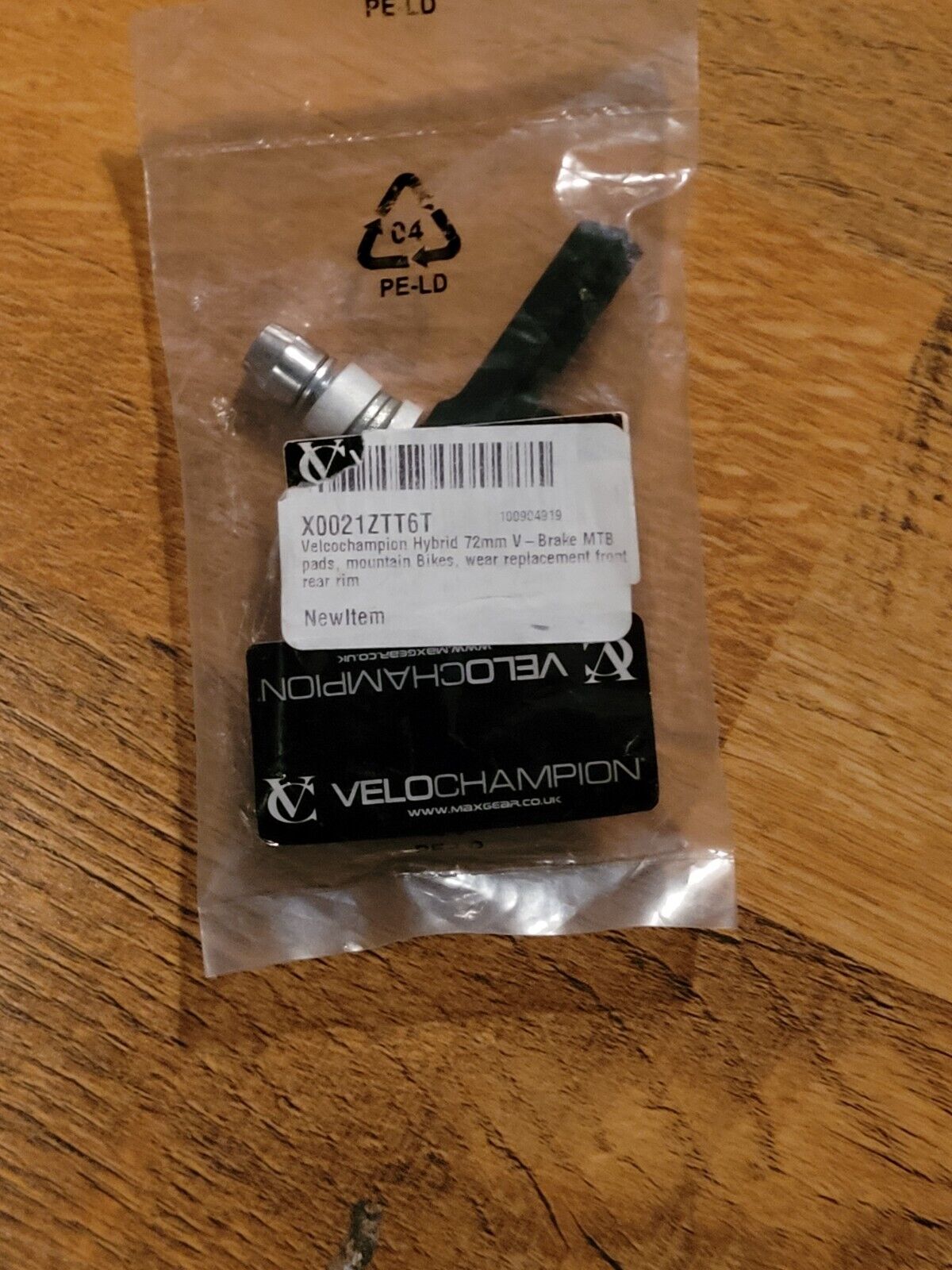 VeloChampion Hybrid 72mm V-Brake MTB brake pads NEW - Fresh Stock Dated February 2026