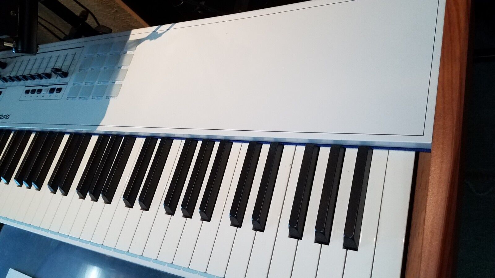 Arturia KeyLab 88-Key Premium Universal Controller w/supply and Music Holder - Fresh Stock Dated February 2026