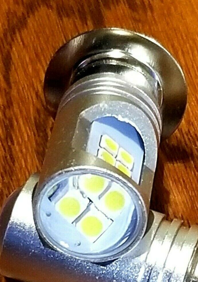 Super LED Head Light Bulb Moped Scooter Motorcycle ATV QUAD 12V 25/25W P15D-25-1 - Fresh Stock Dated February 2026