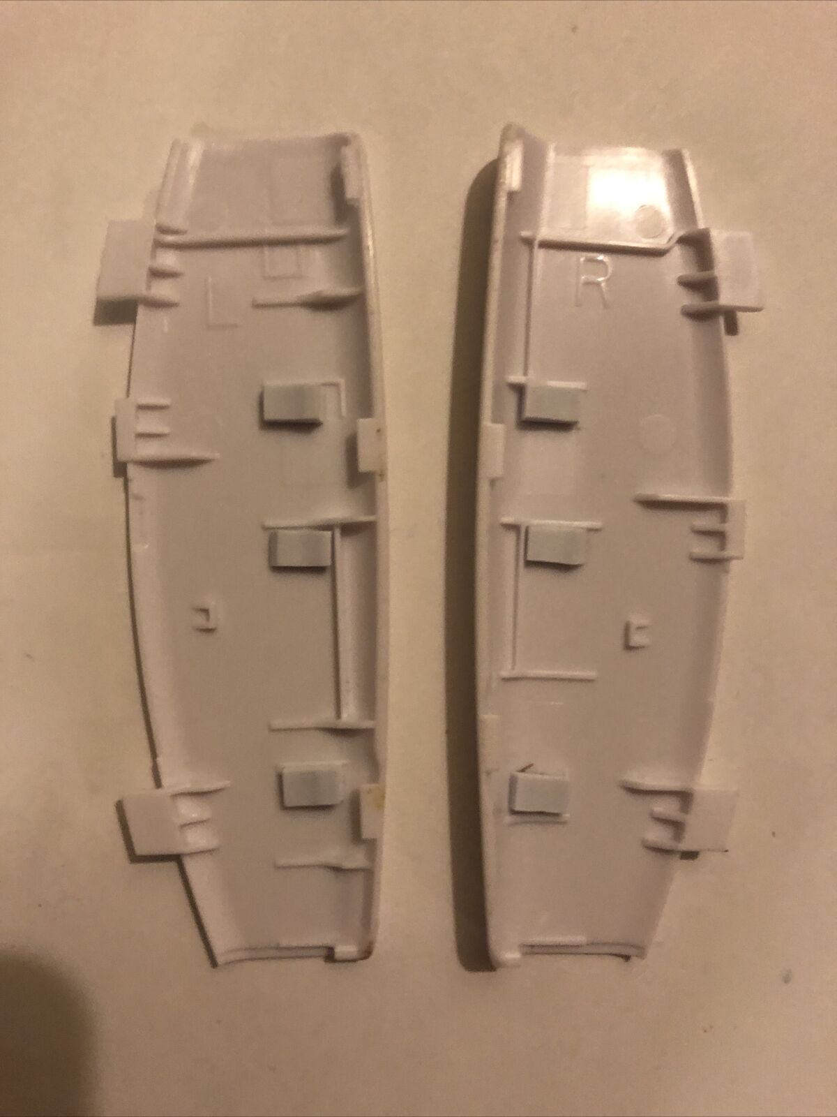 LEAP FROG LEAPPAD 2 REPLACEMENT BATTERY DOOR COVER WHITE LEFT & RIGHT - Fresh Stock Dated February 2026