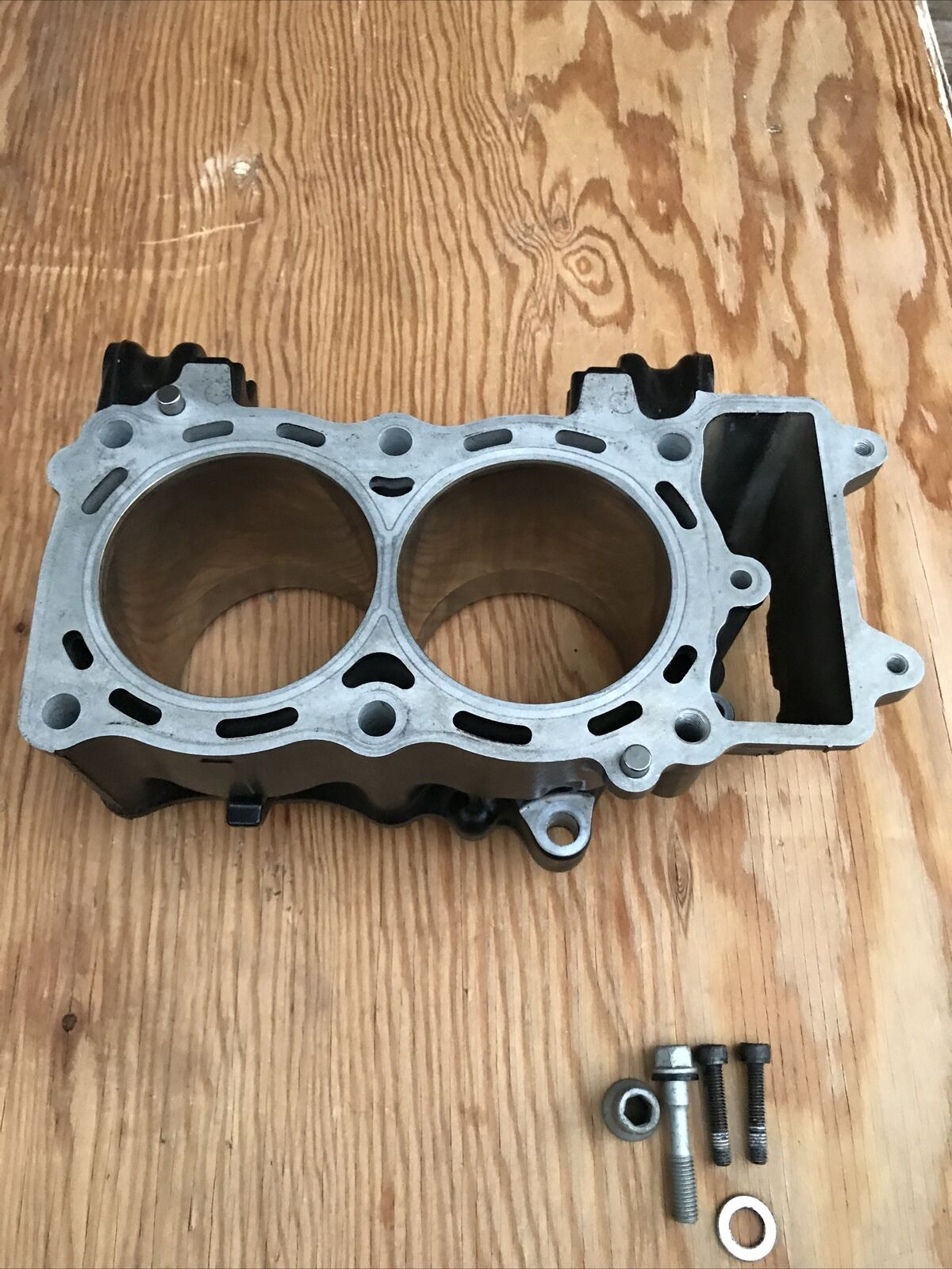 KAWASAKI VERSYS 650 2007-2013 ENGINE CYLINDER PART # 11005-0082 - Fresh Stock Dated February 2026