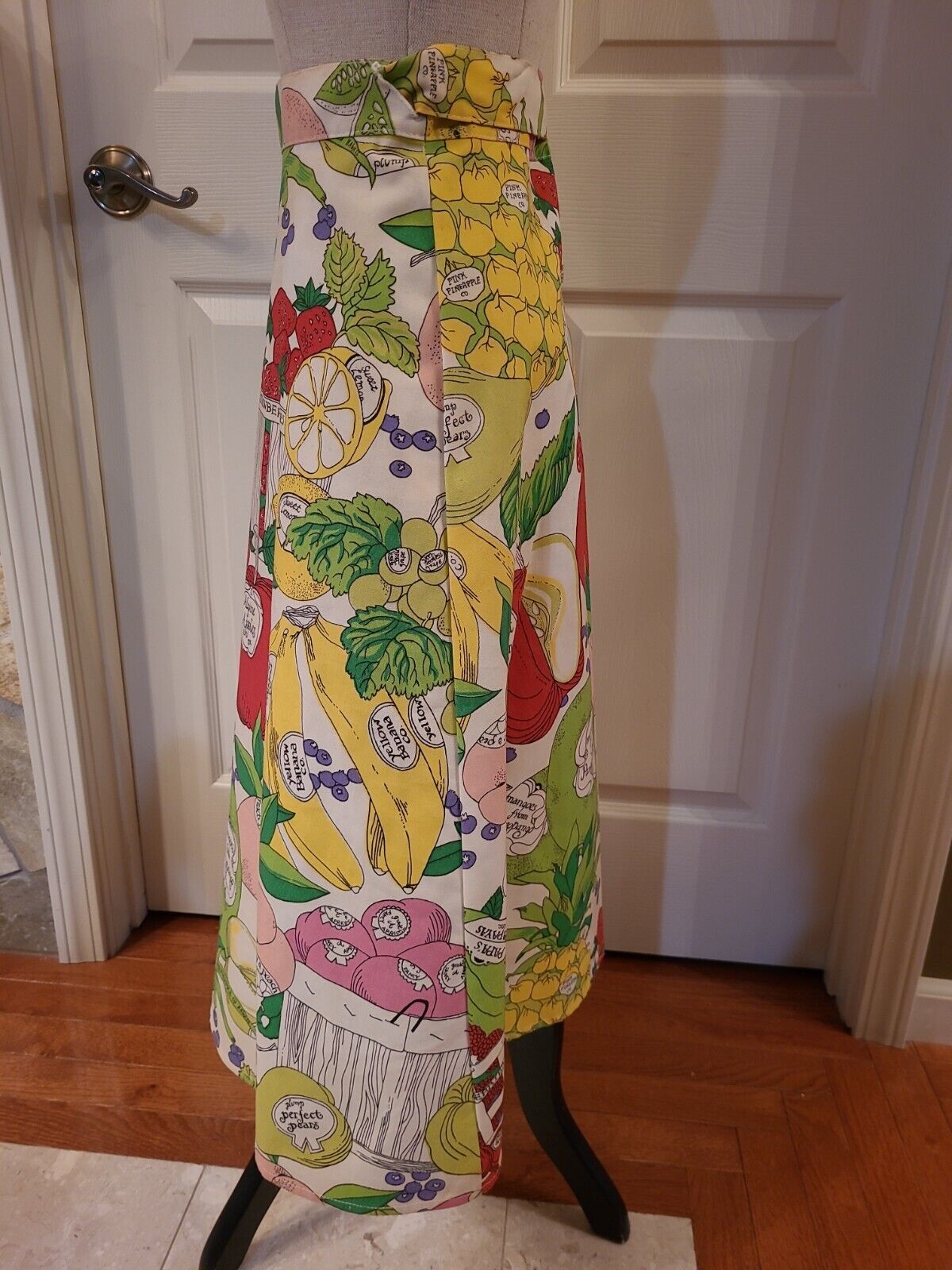 Vintage 70s Fruit Vegetable print skirt Katasha's Unusuals Cotton Wrap Skirt M - Fresh Stock Dated March 2026