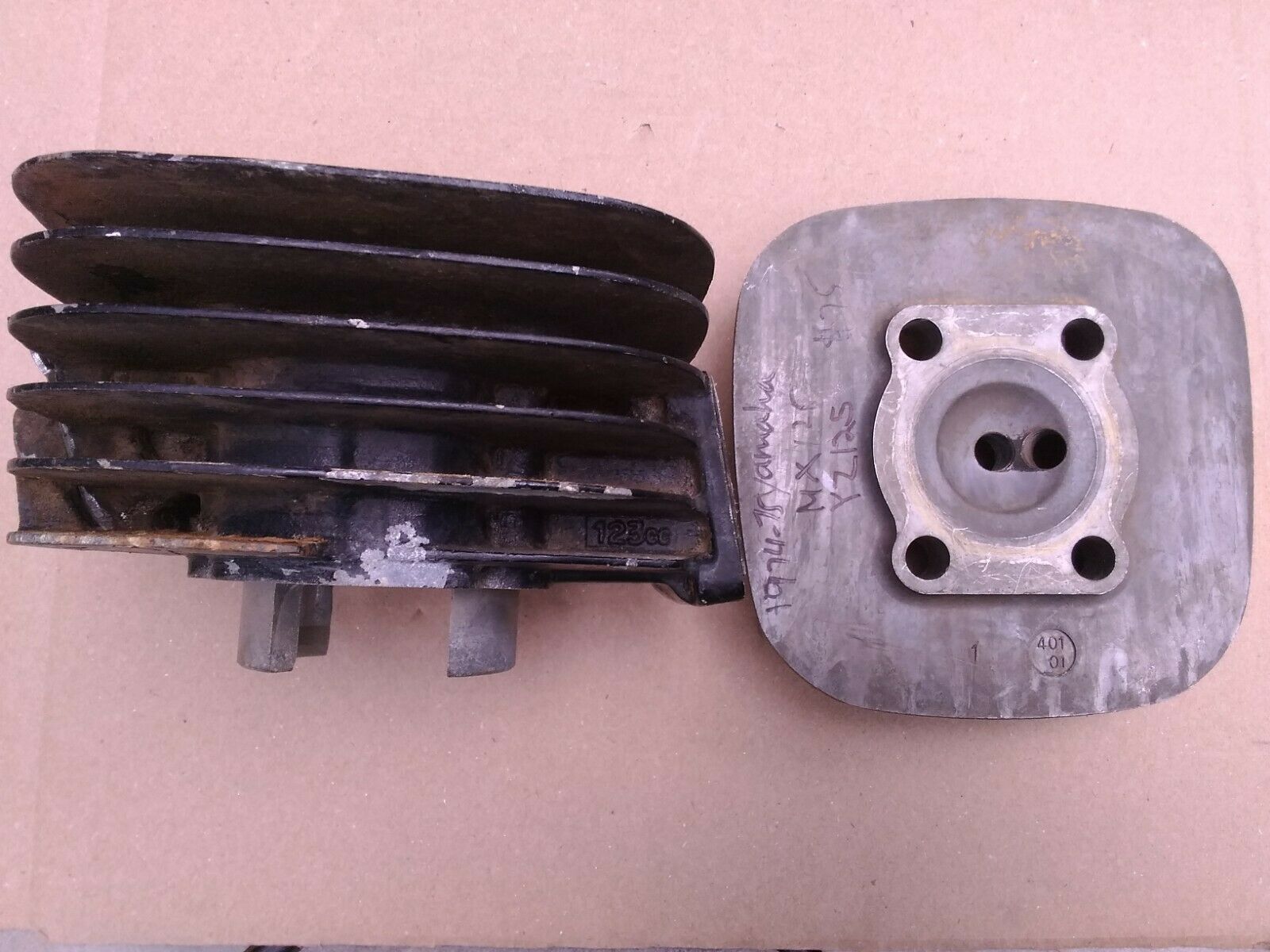 Cylinder YZ125 MX125 Top End 1974 1975 Head STANDARD BORE NO BROKEN FINS - Fresh Stock Dated February 2026