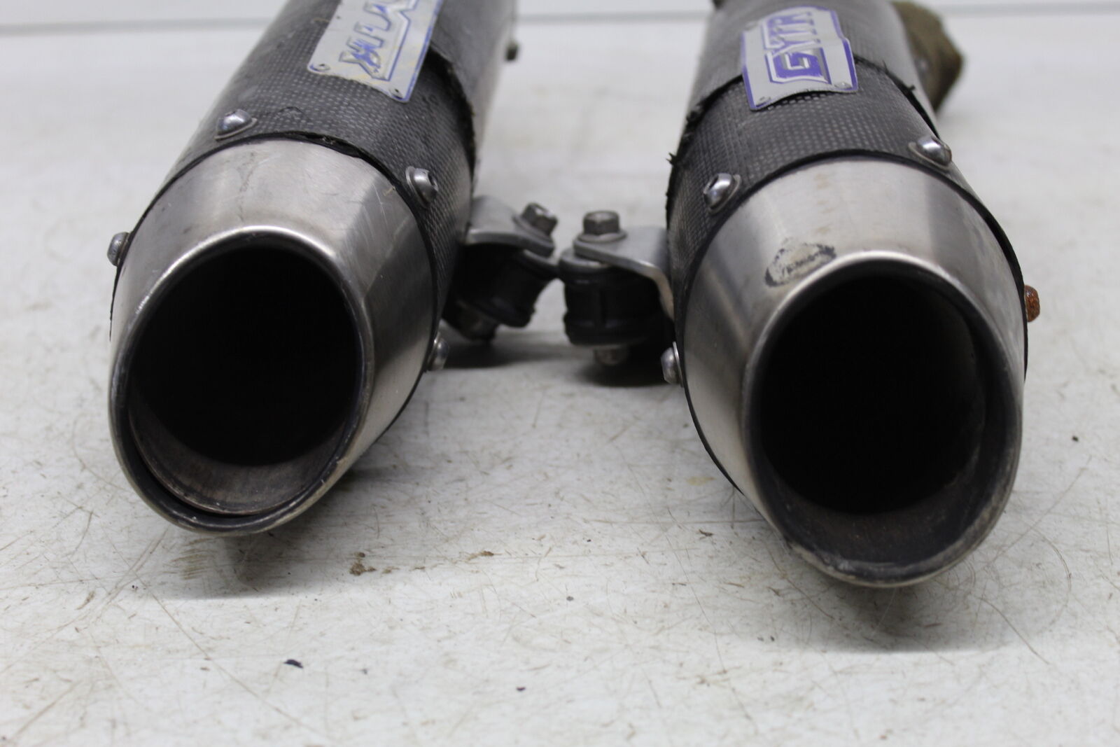 07-08 YAMAHA YZF R1 GYTR LEFT RIGHT MUFFLER EXHAUST PIPE COVERS - Fresh Stock Dated February 2026