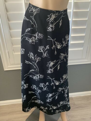 Style Co Womens Size 10 Skirt Long Black Floral Elastic Waist Zip Button - Fresh Stock Dated March 2026