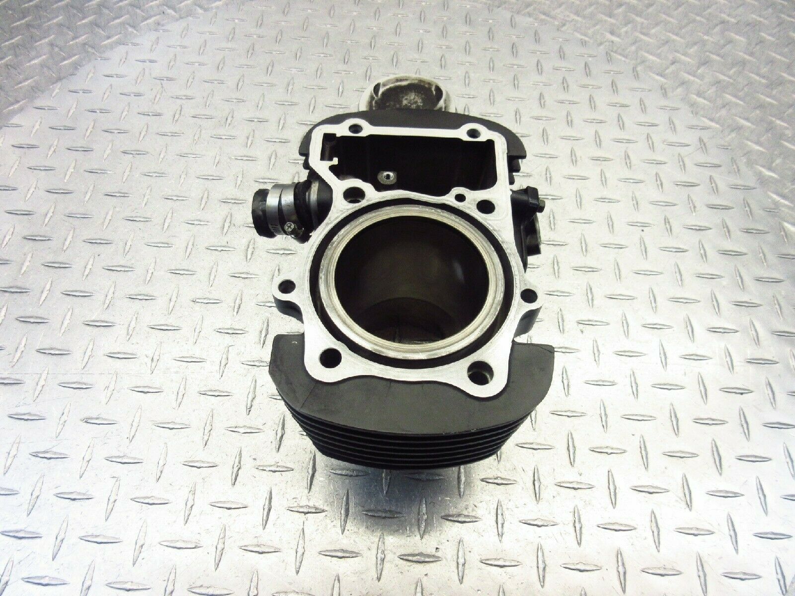 2006 06-09 Suzuki Boulevard C50 VL800 OEM Rear Cylinder Barrel Jug Piston Assy - Fresh Stock Dated February 2026