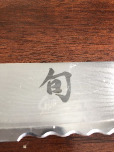 Shun Damascus Bread Knife DM-0705 - Fresh Stock Dated December 2025