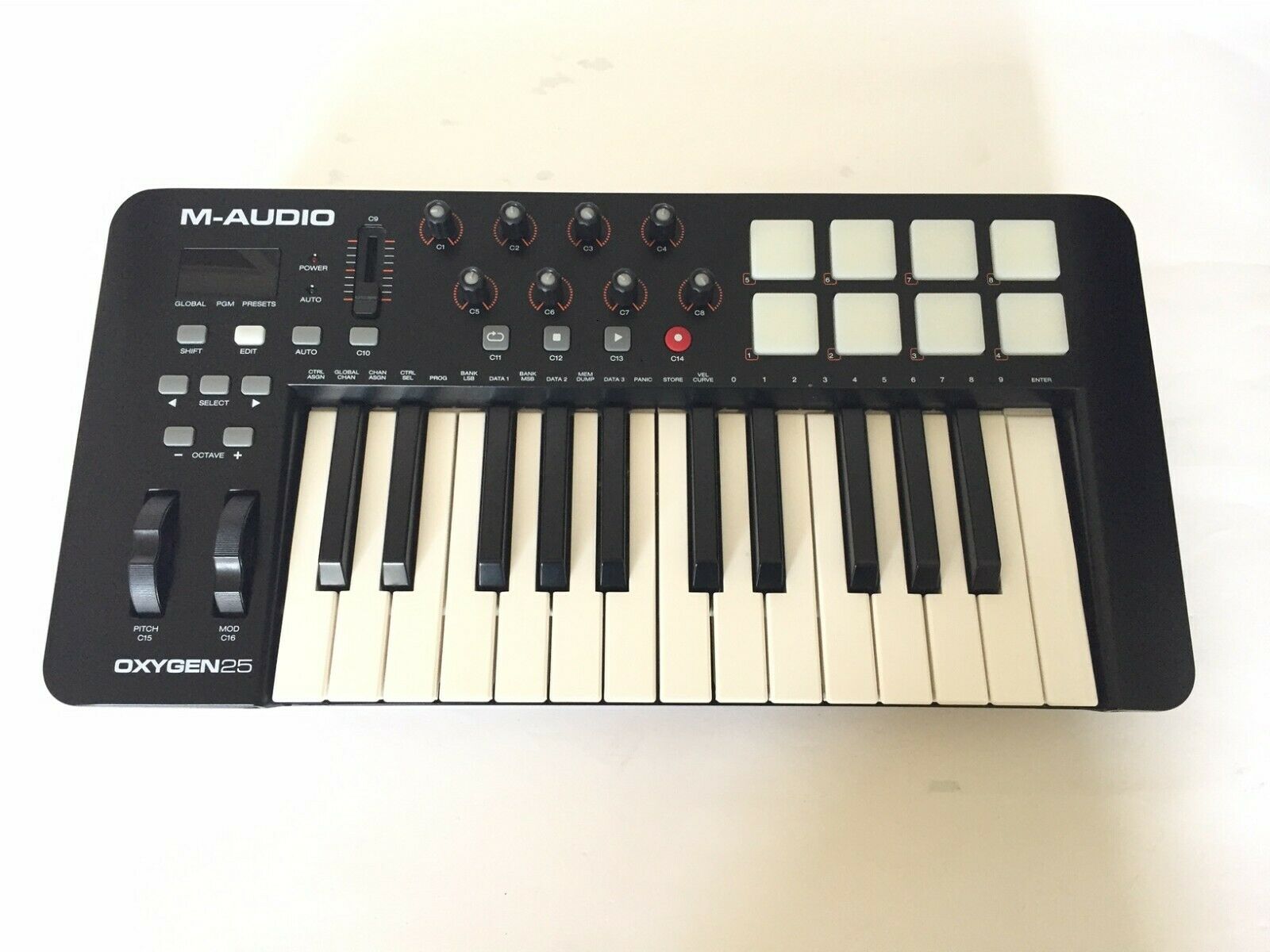 M-Audio Oxygen 25 - USB MIDI Keyboard Controller Excellent! - Fresh Stock Dated February 2026