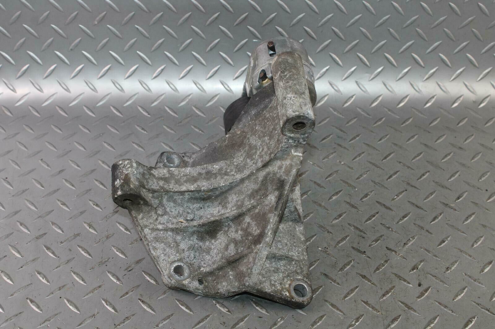 97-02 WRANGLER 4.0L 6CYL Upper AC Compressor Mounting Bracket Cast Alloy OEM - Fresh Stock Dated February 2026