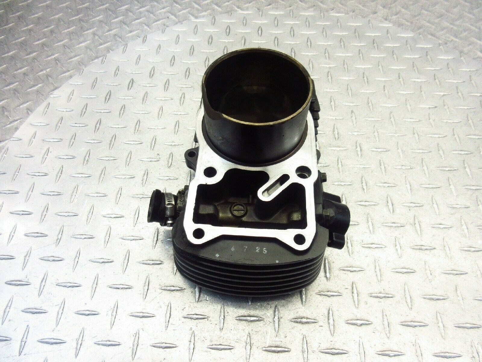 2006 06-09 Suzuki Boulevard C50 VL800 OEM Rear Cylinder Barrel Jug Piston Assy - Fresh Stock Dated February 2026