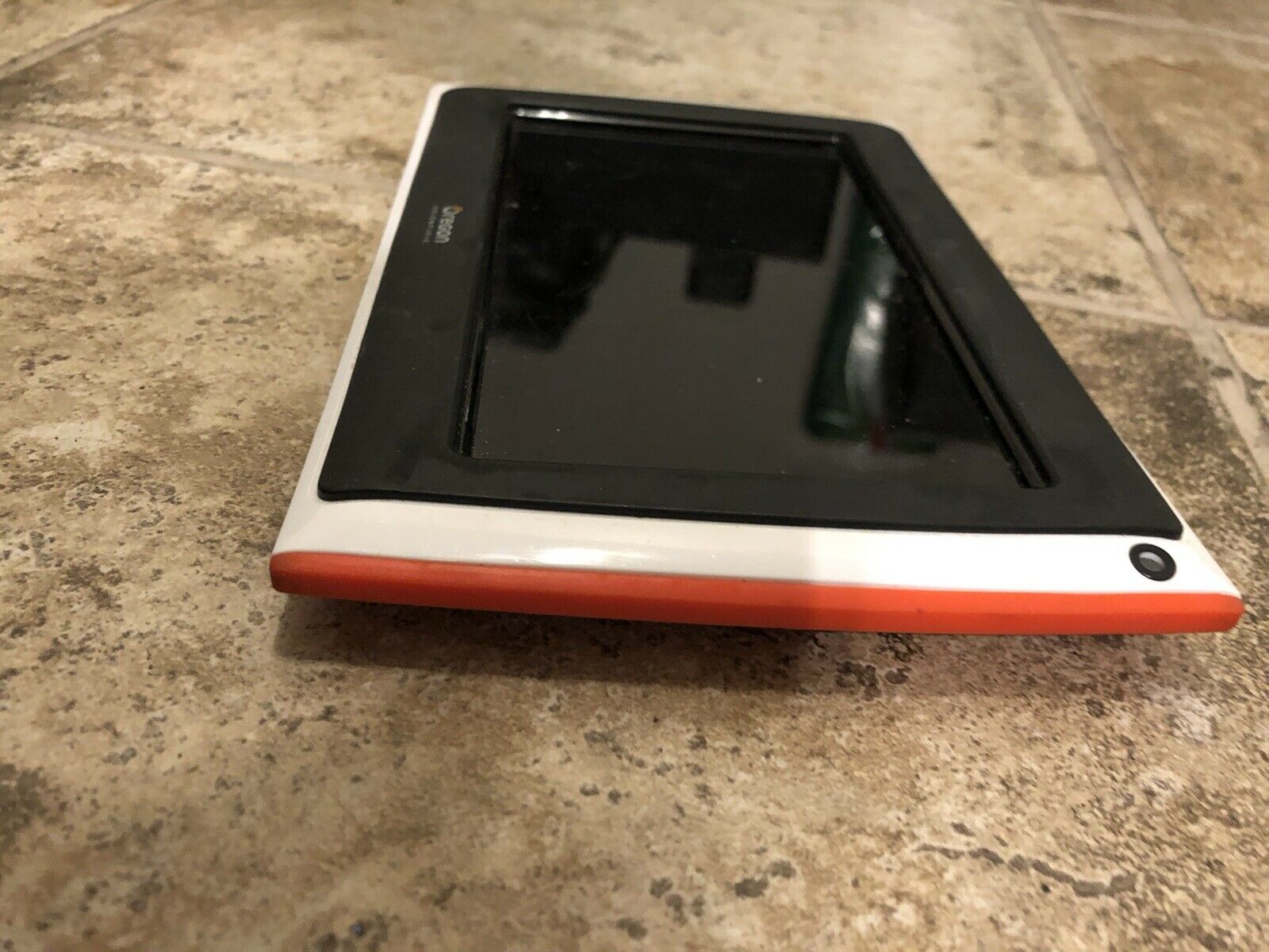 Oregon Scientific Kids Tablet MEEP! X2 (Read Description) Does not power on - Fresh Stock Dated February 2026