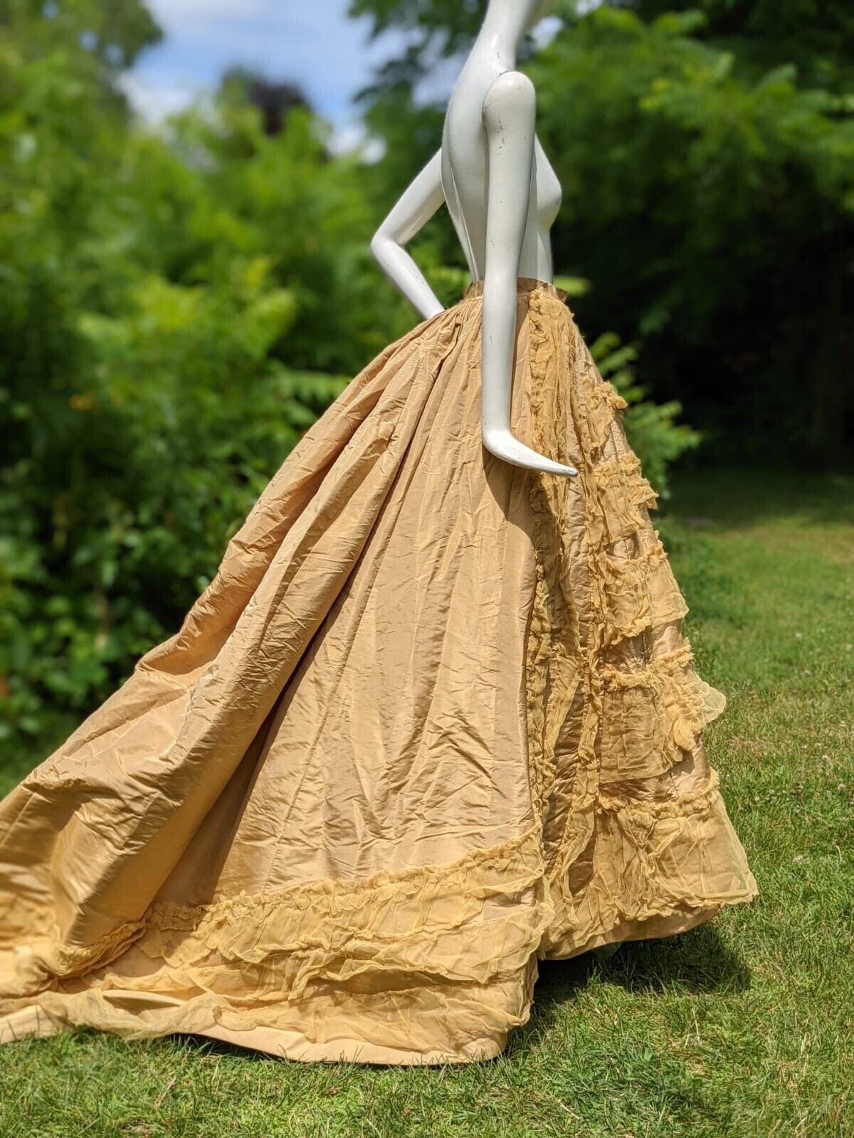 1870’S VICTORIAN SILK TAFFETA LONG SKIRT W MATCHING RUFFLES & LONG TRAIN - Fresh Stock Dated March 2026