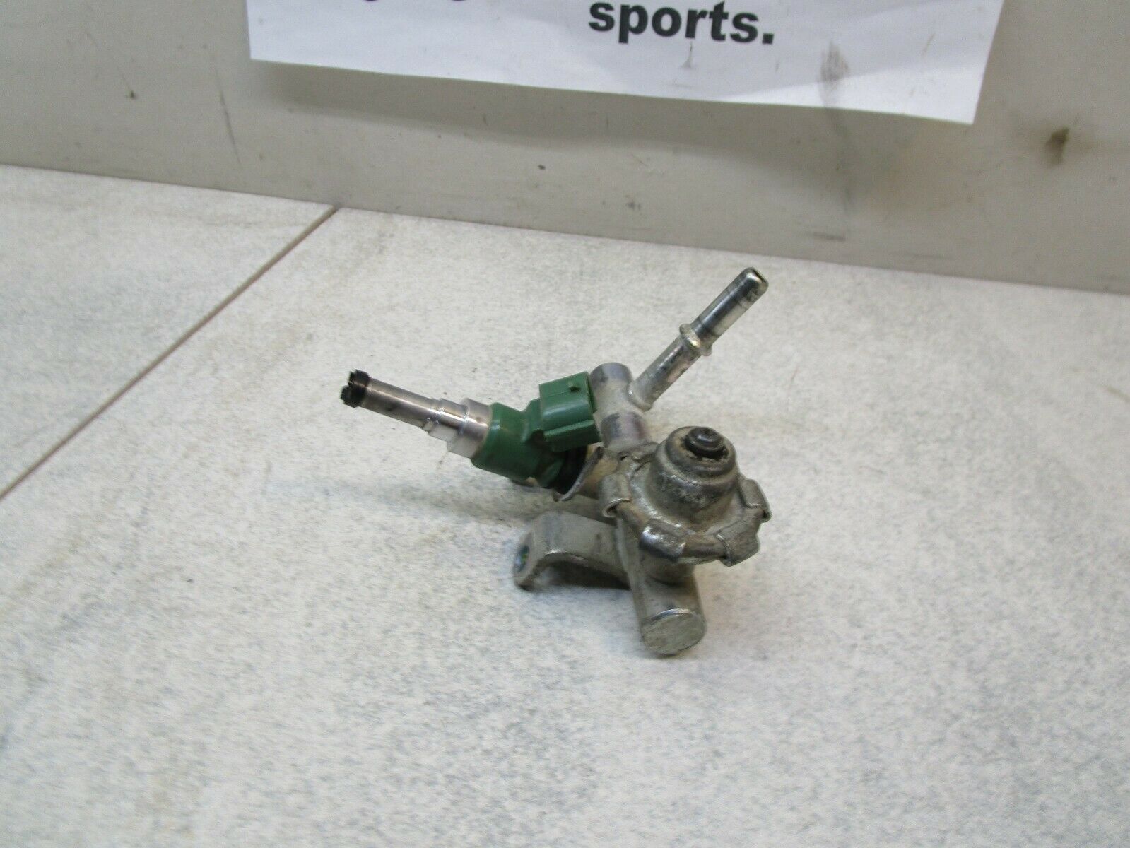 FUEL INJECTOR W/ RAIL ! 09-20 yamaha yfz450r yfz 450r EFI tube gas gasoline oem - Fresh Stock Dated February 2026