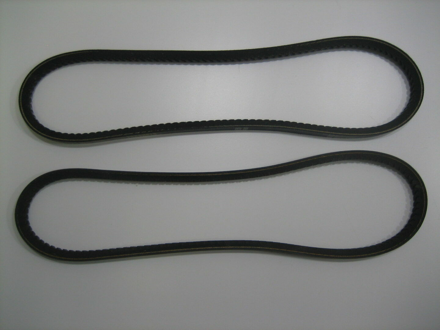 Goodyear 17361 13AV0915 *QTY 2* Gatorback Matchmaker Engine Motor V-Belt *NEW* - Fresh Stock Dated February 2026