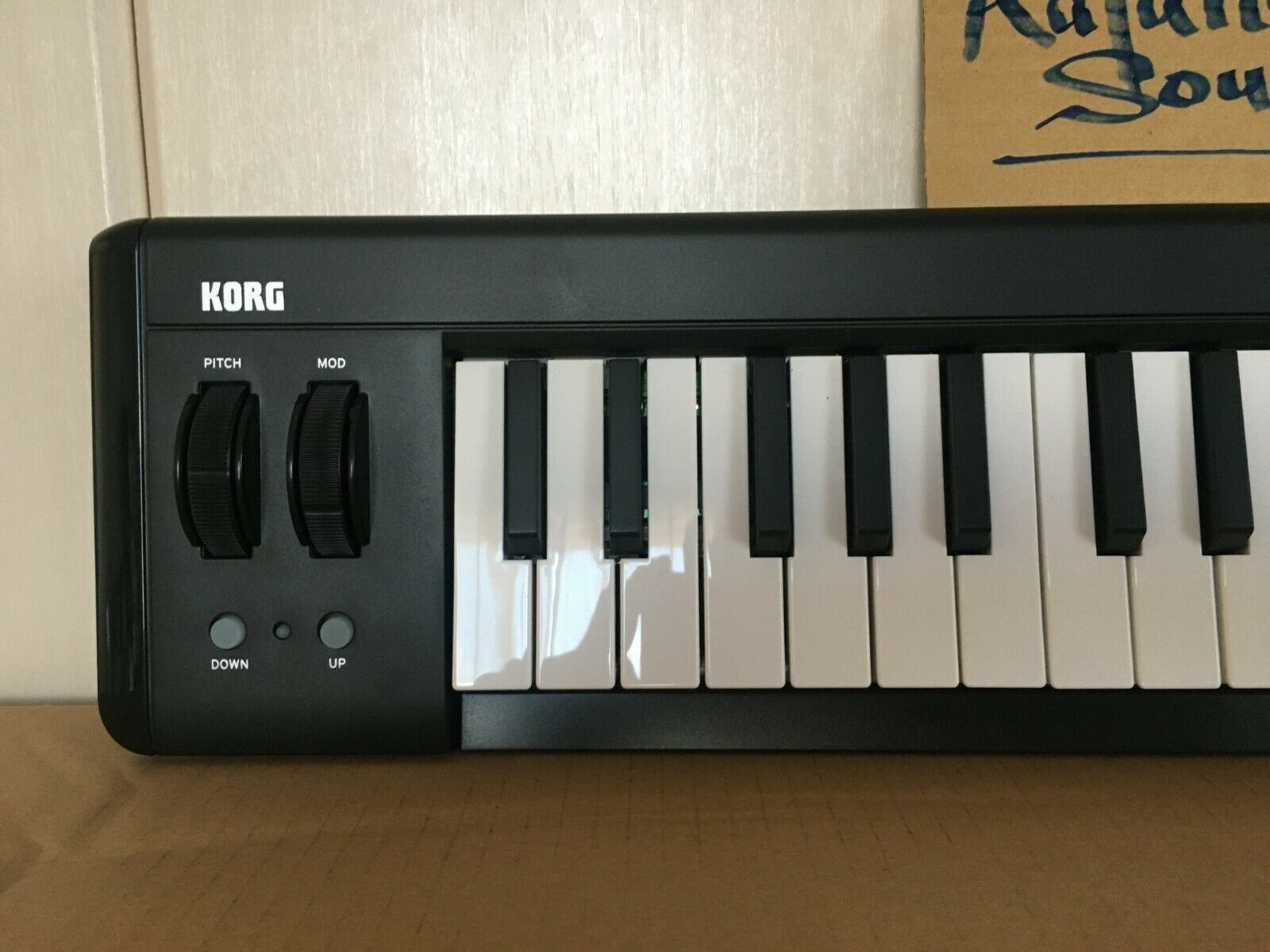Korg MICROKEY2-37 MIDI USB Keyboard Piano Controller TESTED WORK free shipping - Fresh Stock Dated February 2026