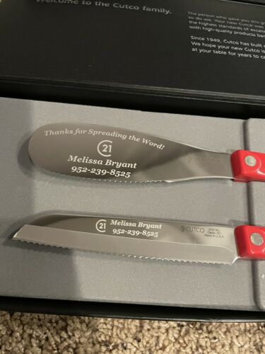 Cutco 1768 Spatula Spreader and 1766 Santoku Knife Red Handle Promo Set - Fresh Stock Dated December 2025