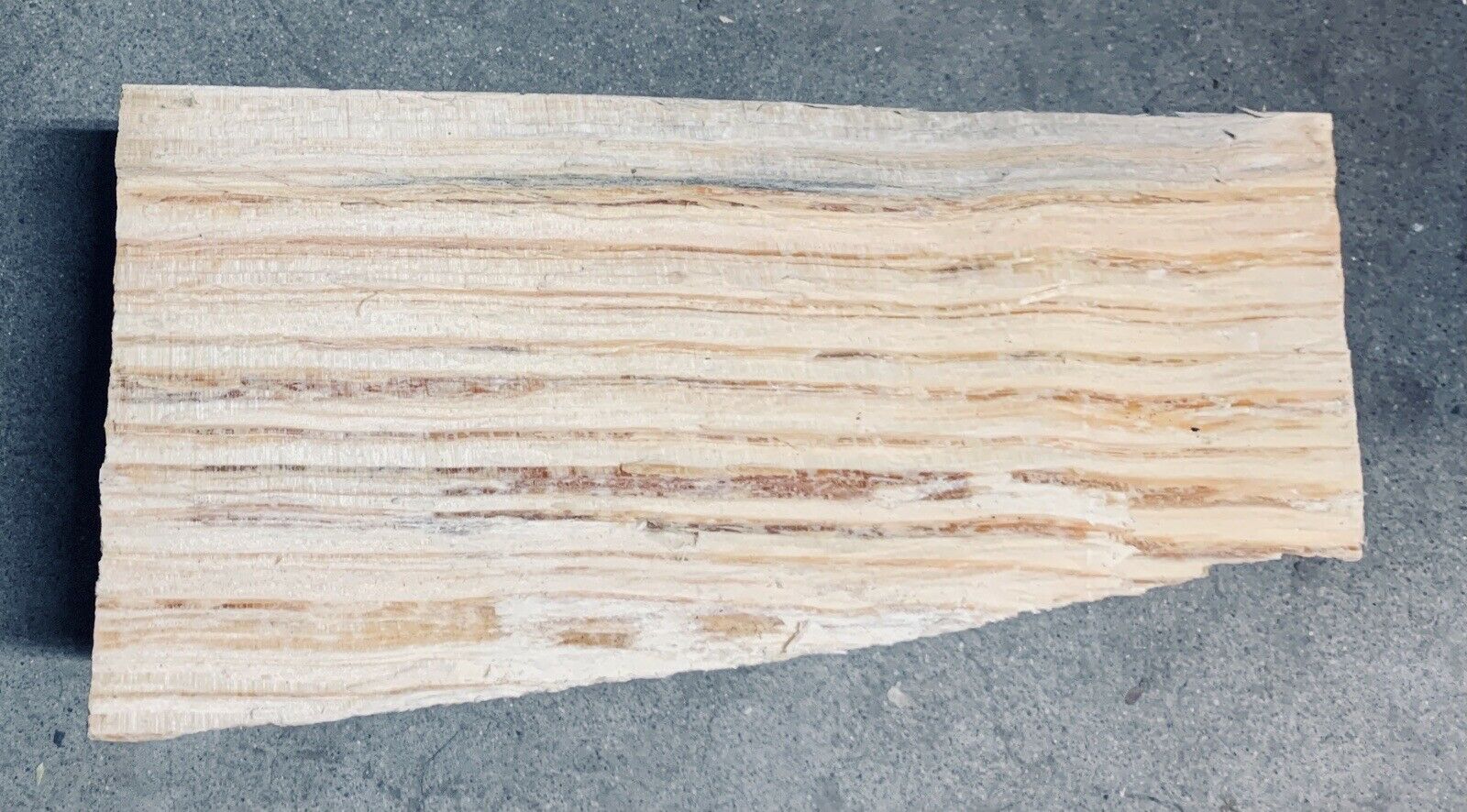 2 Lbs FARMERS MARKET FATWOOD Sticky All Natural Lights When Wet - Fresh Stock Dated December 2025