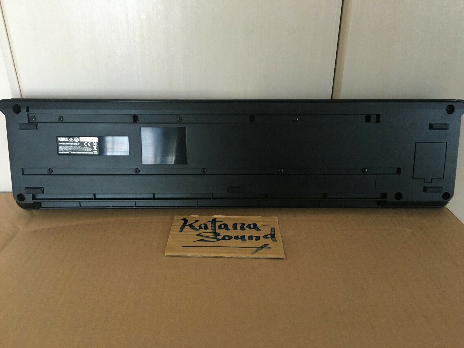 Korg MICROKEY2-37 MIDI USB Keyboard Piano Controller TESTED WORK free shipping - Fresh Stock Dated February 2026