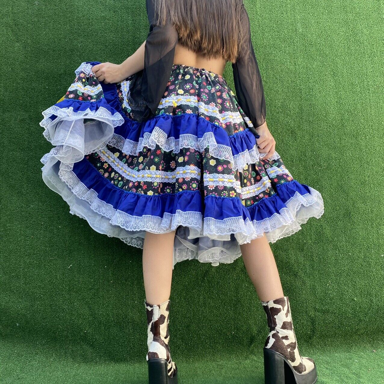 Vintage Black Daisy Ruffled Laced Square Dance Skirt Full Circle Small S - Fresh Stock Dated February 2026