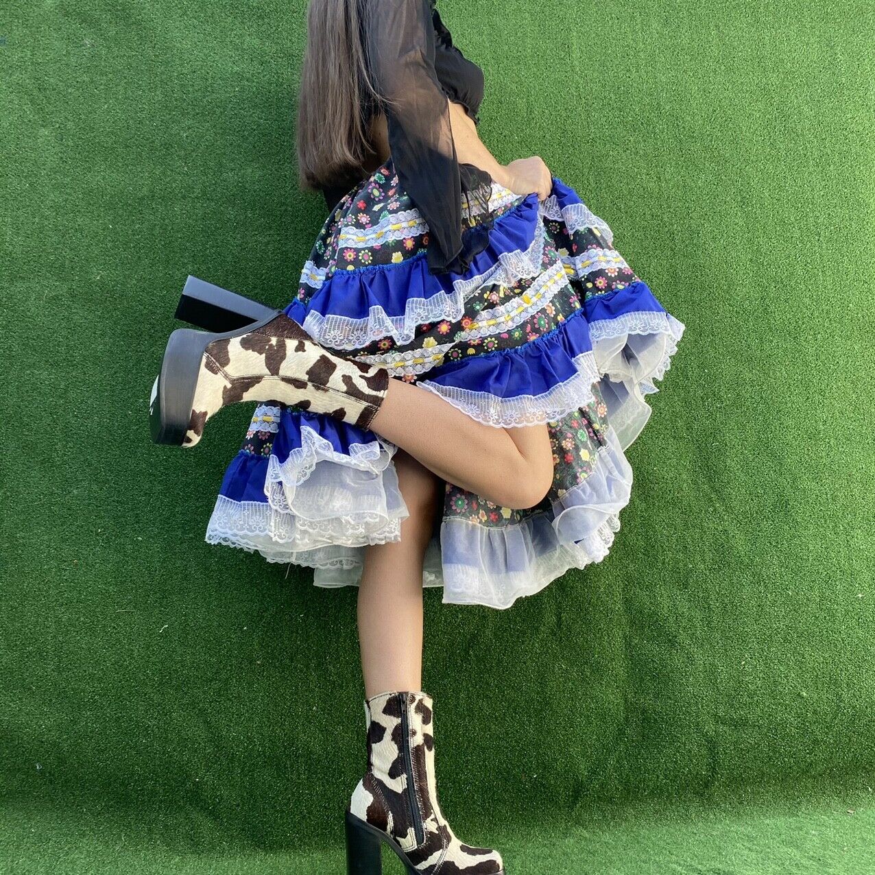 Vintage Black Daisy Ruffled Laced Square Dance Skirt Full Circle Small S - Fresh Stock Dated February 2026