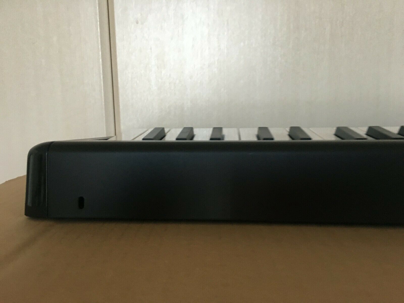 Korg MICROKEY2-37 MIDI USB Keyboard Piano Controller TESTED WORK free shipping - Fresh Stock Dated February 2026