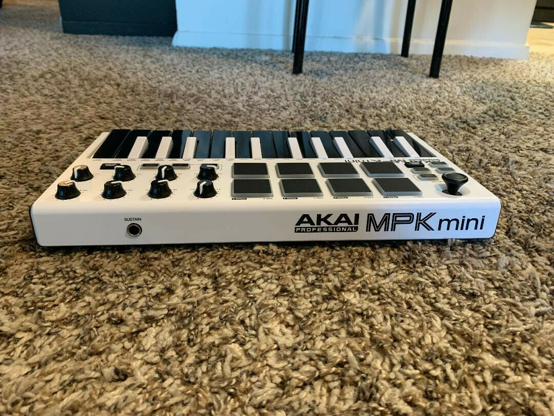 AKAI Professional MPK mini Special Edition -White *See Description for Details* - Fresh Stock Dated February 2026