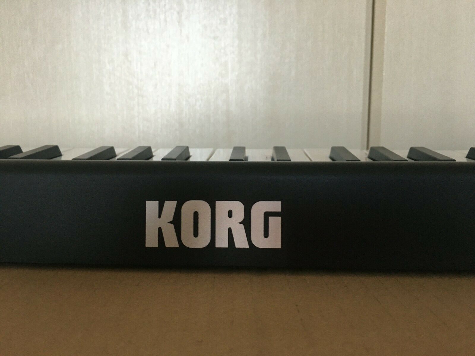 Korg MICROKEY2-37 MIDI USB Keyboard Piano Controller TESTED WORK free shipping - Fresh Stock Dated February 2026