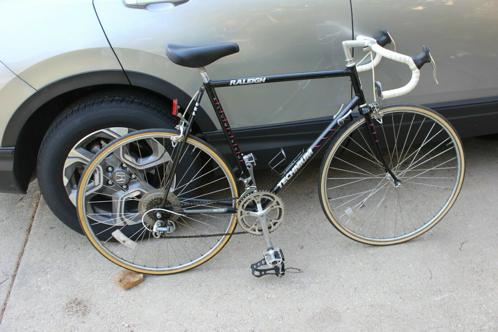 Vintage 1989 Rayleigh Technium PREstige Road Bike - 58cm Made in USA - Fresh Stock Dated February 2026