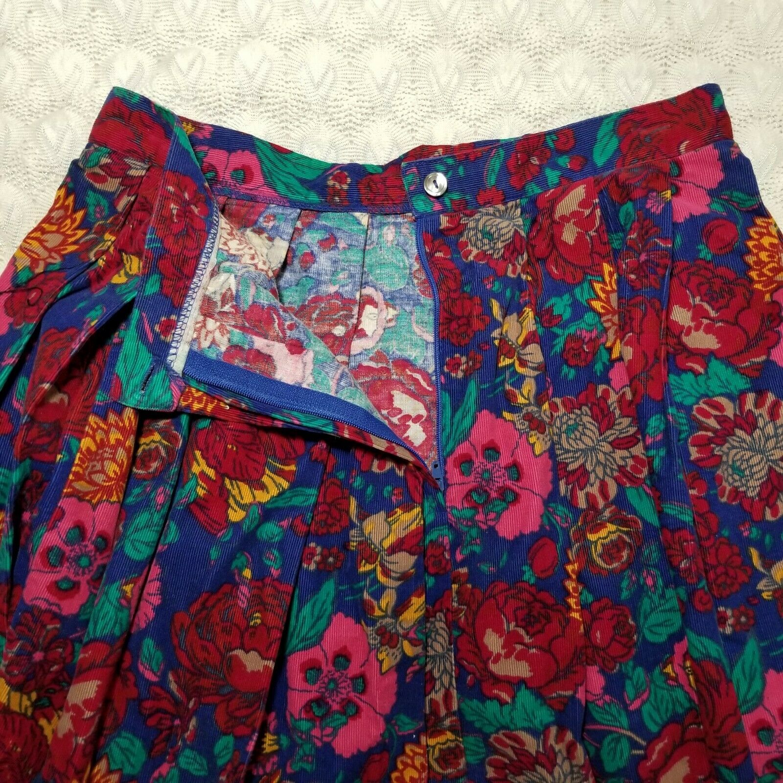 Vintage Laura Ashley corduroy midi skirt red sz 12 floral print pleated pockets - Fresh Stock Dated February 2026