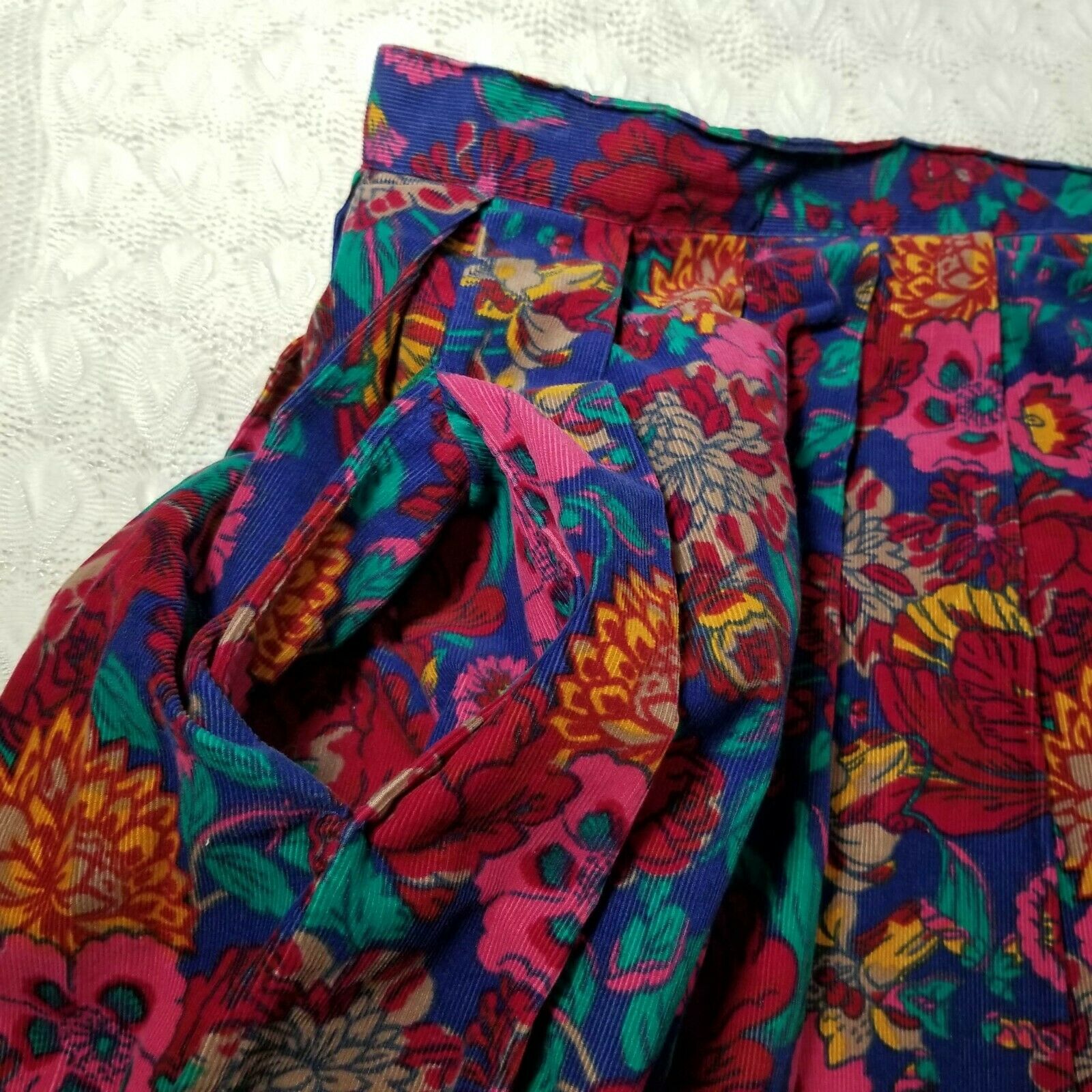 Vintage Laura Ashley corduroy midi skirt red sz 12 floral print pleated pockets - Fresh Stock Dated February 2026