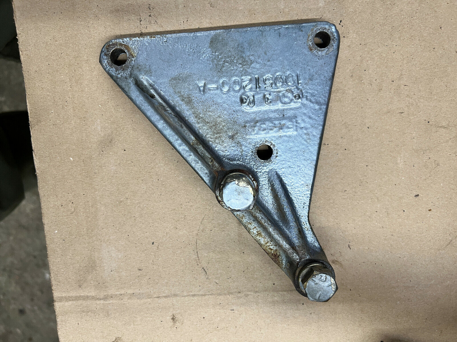 Yamaha 4.3L V6 6T8 Inboard Engine  Bracket # 100051200-A - Fresh Stock Dated February 2026