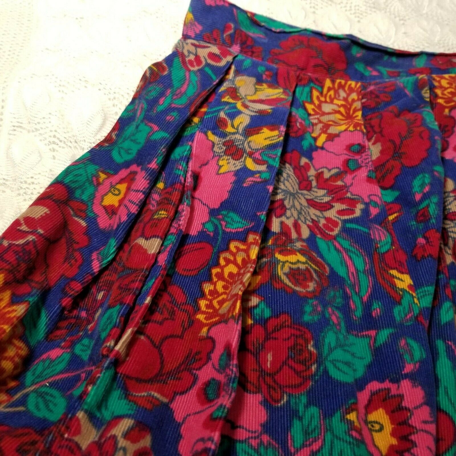 Vintage Laura Ashley corduroy midi skirt red sz 12 floral print pleated pockets - Fresh Stock Dated February 2026