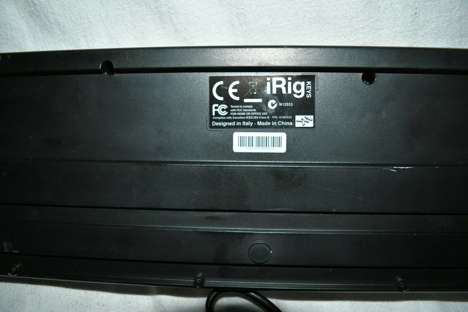 IK Multimedia n12553 iRig Keys 37-Key Mobile MIDI Keyboard Controller G4 - Fresh Stock Dated February 2026