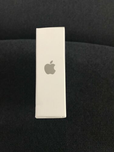 Apple iPad Camera Connection Kit SD Reader MC531ZM/A Authentic A1362 , A 1358 - Fresh Stock Dated February 2026