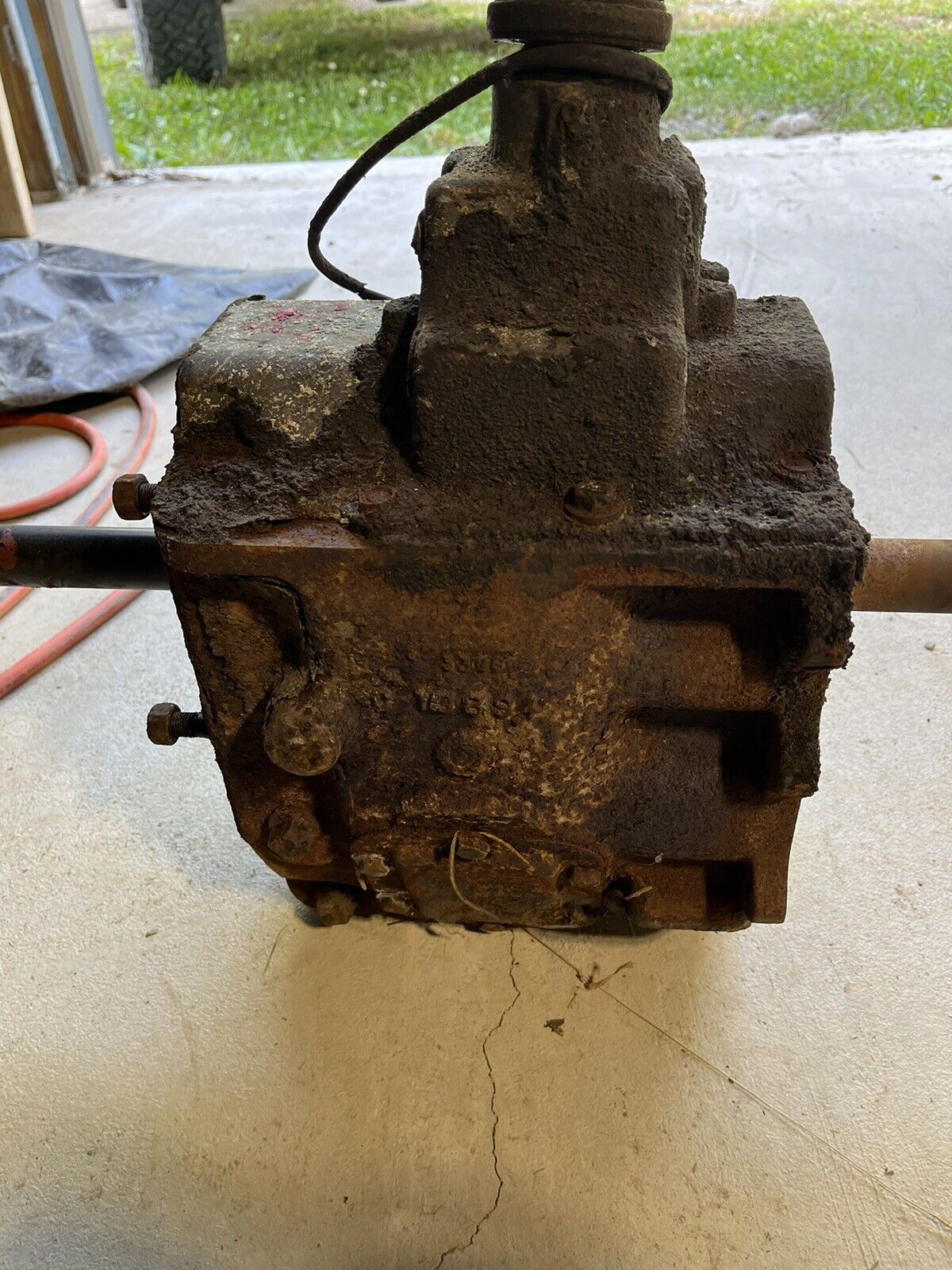 FORD COMPLETE 4X4 4 Speed NP435 MANUAL TRANSMISSION C-13894 80 82 83 87 86 85 - Fresh Stock Dated February 2026