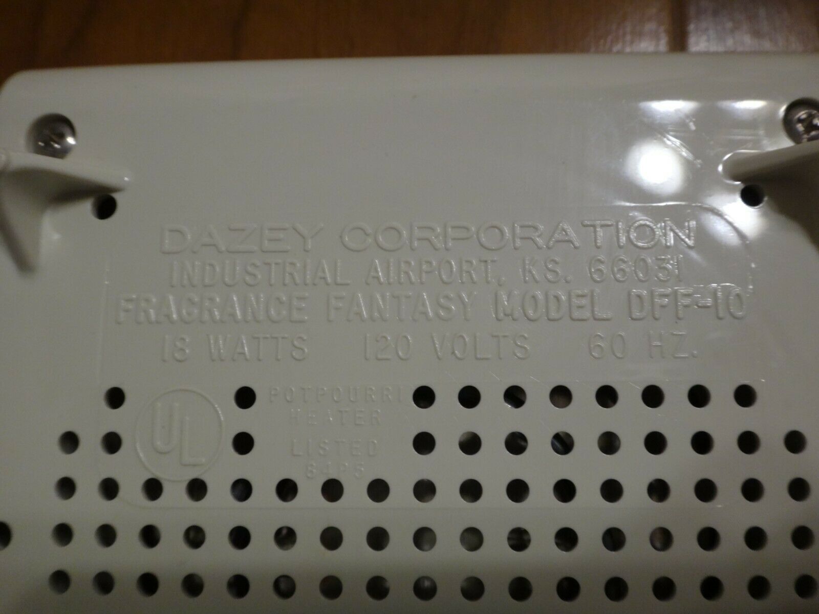 Vintage DAZEY Model DFF-10 Coffee Beverage Warmer 18 Watts - Fresh Stock Dated February 2026