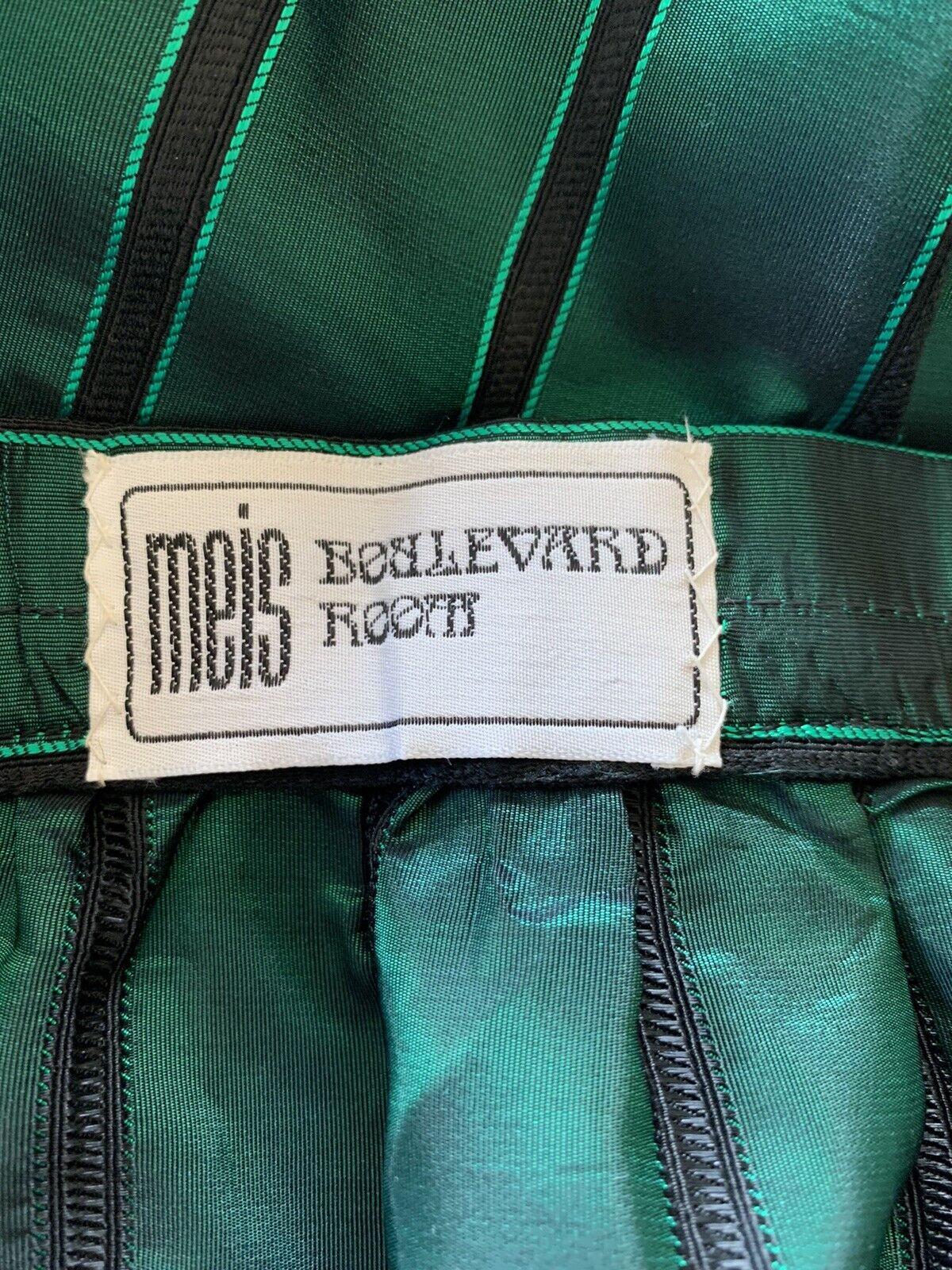 Vintage 70s Meis Boulevard Room Green Striped Skirt Eyelet ￼Women’s Small - Fresh Stock Dated March 2026