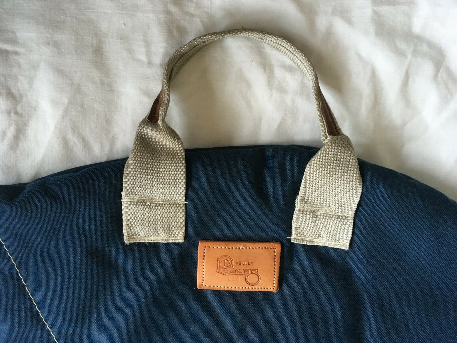 Dressage Saddle Bag Carry Carrier Fleece-lined Blue in Excellent Condition - Fresh Stock Dated December 2025