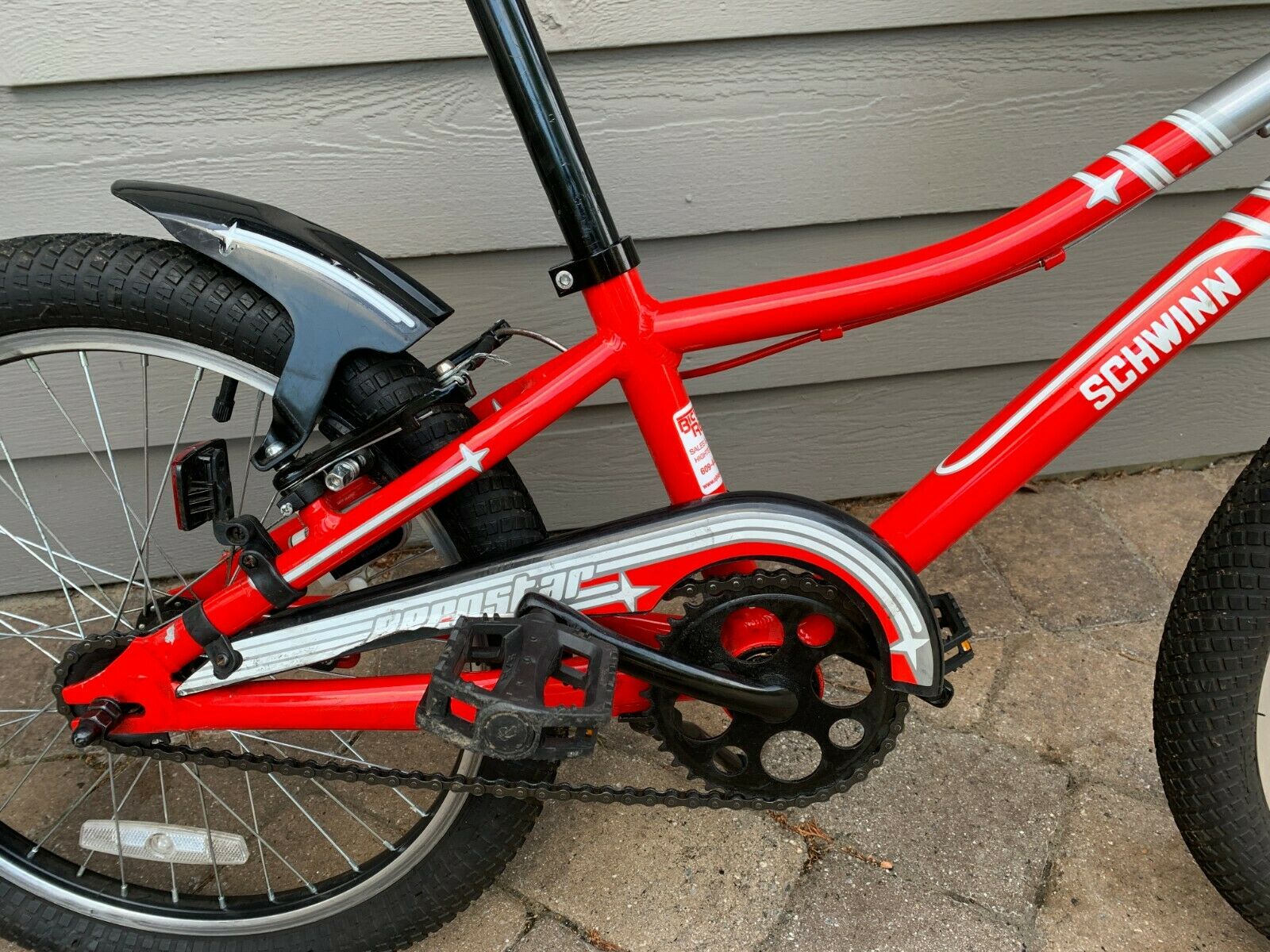 Local pick up Schwinn Signature Aerostar 2015 Kids Bike Metallic Red Silver - Fresh Stock Dated February 2026