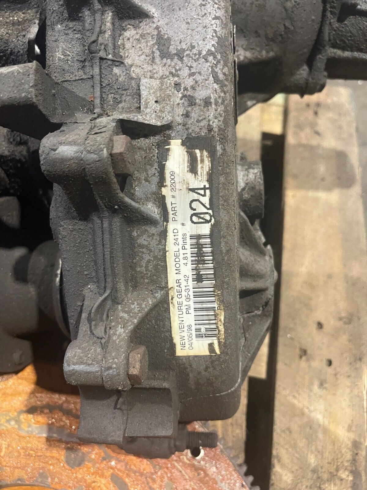 1998-2002 Dodge Ram 3500 5.9L Cummins 24 manual transmission conversion  av51820 - Fresh Stock Dated February 2026